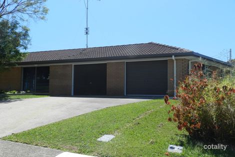 2/273 Wardoo St, Southport, QLD 4215