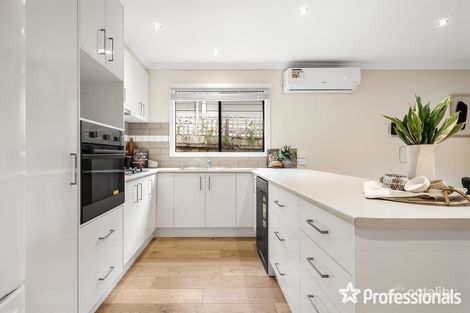 Property photo of 37 Lionel Crescent Croydon VIC 3136