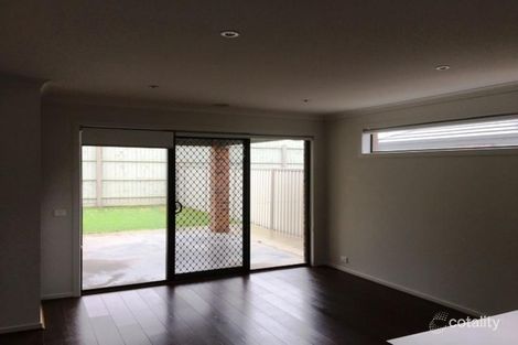 Property photo of 61 Willowtree Drive Pakenham VIC 3810