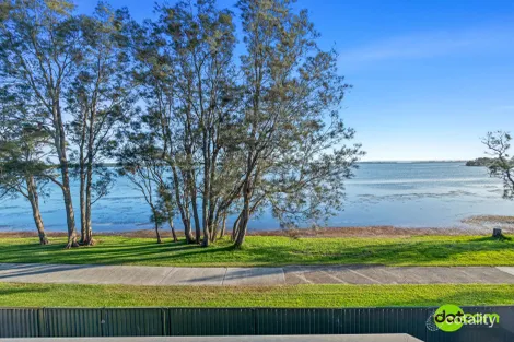 Property photo of 170 Scenic Drive Budgewoi NSW 2262