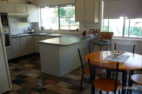 Property photo of 13 Ballarat Avenue Mannering Park NSW 2259