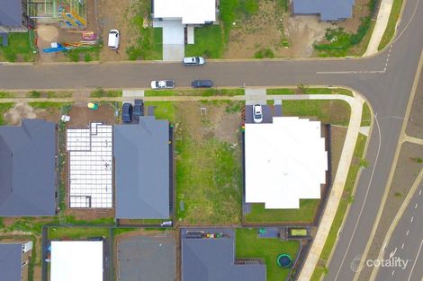 46 Honeybee Cres, Calderwood, NSW 2527