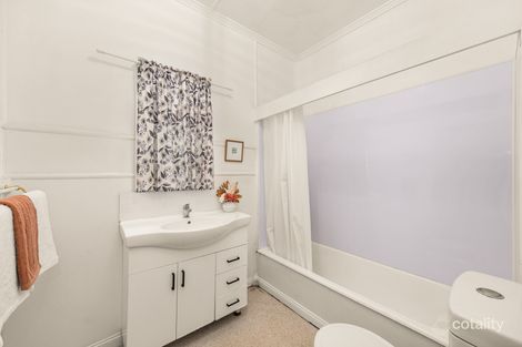 Property photo of 27 Deakin Street Everton Park QLD 4053