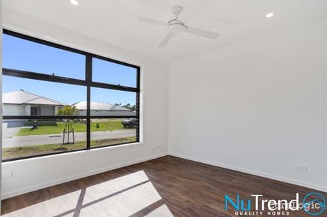 Property photo of 89 Kenneth Drive Augustine Heights QLD 4300