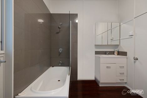 Property photo of 12 Matthew Flinders Drive Cooee Bay QLD 4703