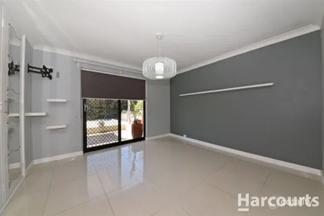 Property photo of 40 Tasman Road Beldon WA 6027