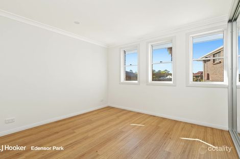 Property photo of 7 Bicane Close Edensor Park NSW 2176