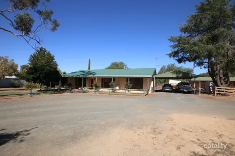 Property photo of 13-15 Park Road Elmore VIC 3558