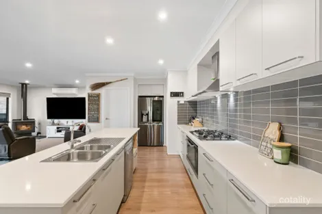 Property photo of 4 Wyuna Drive Elliminyt VIC 3250