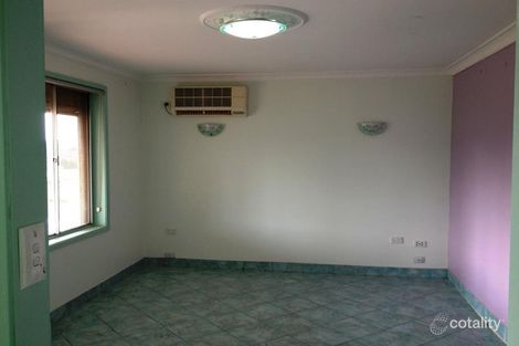 Property photo of 38 Kimberley Crescent Fairfield West NSW 2165
