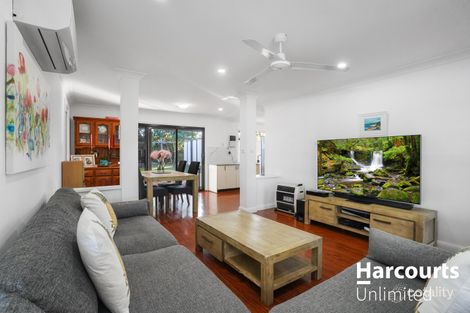 Property photo of 25 Ruckle Place Doonside NSW 2767