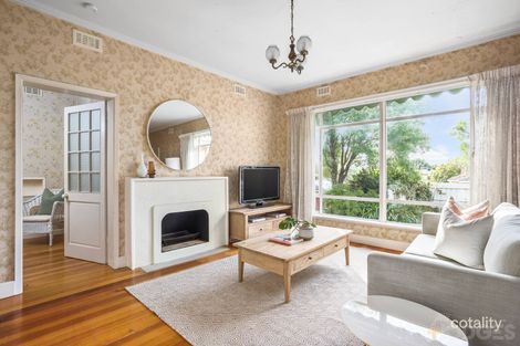 Property photo of 8 Riddle Street Bentleigh VIC 3204