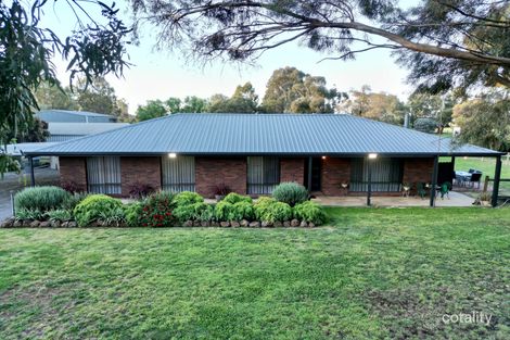 565 Coomboona Rd, Coomboona, VIC 3629