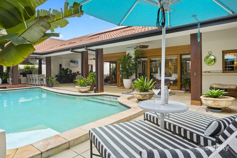 10 Saint Pauls Pl, Surfers Paradise, QLD 4217