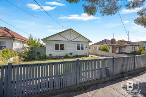 Property photo of 31 Prefect Street Wendouree VIC 3355