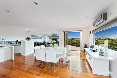 Property photo of 1 Balderrie Court Gowanbrae VIC 3043