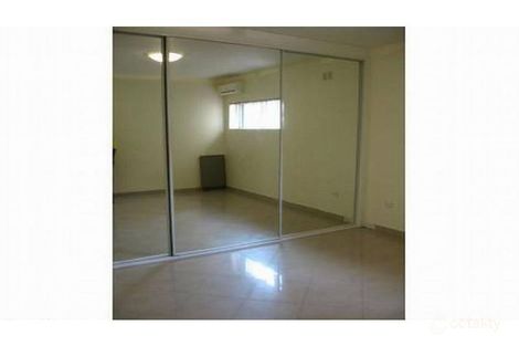 Property photo of 18 Idriess Place Casula NSW 2170