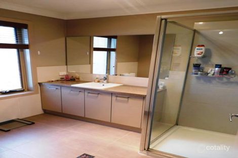 19 Crawford Cct, Glenroy, NSW 2640