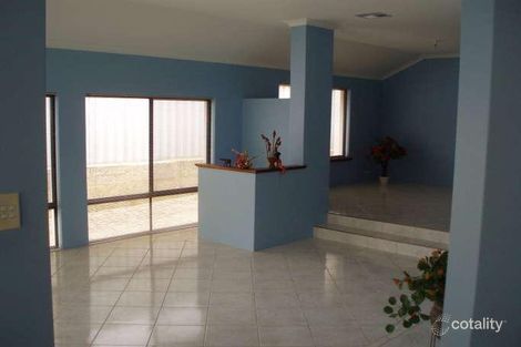 Property photo of 27 Monash Circle Marangaroo WA 6064