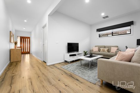 Property photo of 43 Debonair Parade Craigieburn VIC 3064