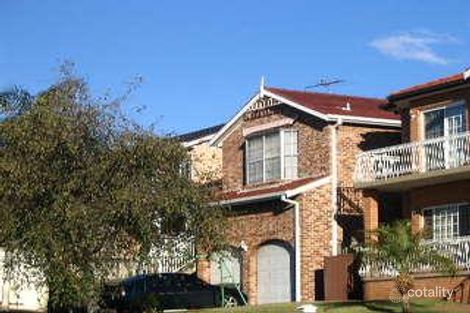 Property photo of 13 Romano Close Edensor Park NSW 2176
