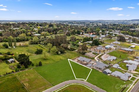 Property photo of 4 Meehan Place Moss Vale NSW 2577