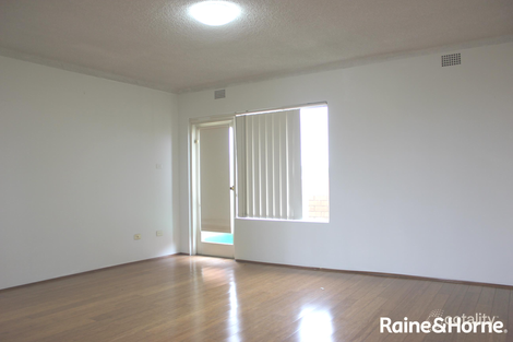 Property photo of 19/11 Gilbert Street Cabramatta NSW 2166