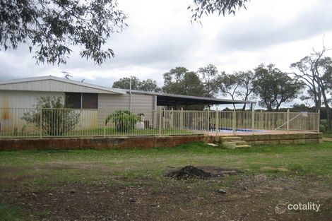 481 Gingin Brook Rd, Muckenburra, WA 6503