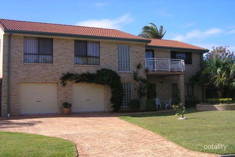 18 Naranja Cres, Benowa, QLD 4217