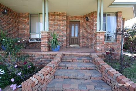 Property photo of 2 Jandra Crescent Cobar NSW 2835
