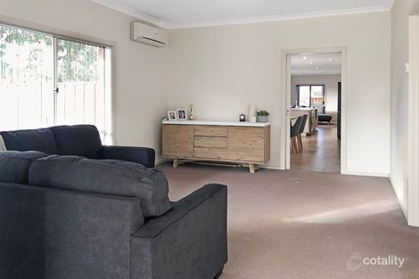 Property photo of 1 Castlemaine Walk Eynesbury VIC 3338