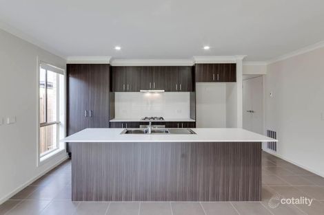 Property photo of 13 Wheelwright Street Clyde North VIC 3978