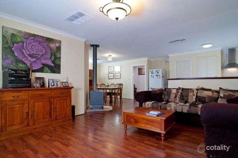 Property photo of 7 Kybra Grove Stratton WA 6056