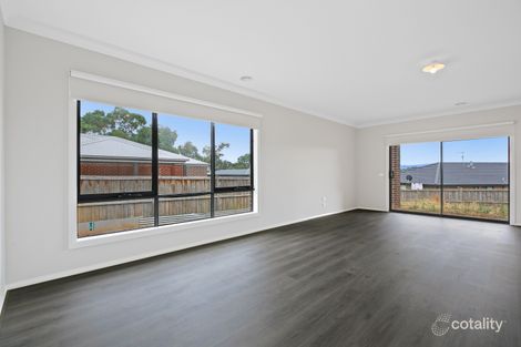 Property photo of 75 McNeilly Road Drouin VIC 3818