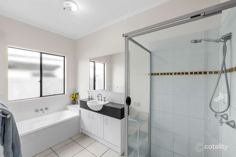 Property photo of 11 Irving Place Sippy Downs QLD 4556