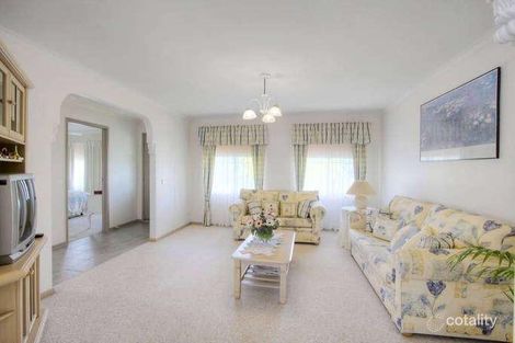 Property photo of 5 Magarra Crescent Berwick VIC 3806