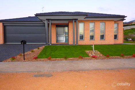 3 Carina Way, Highton, VIC 3216