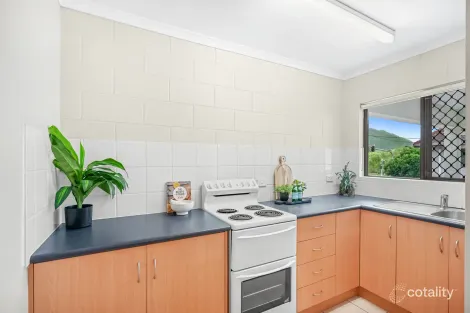 Property photo of 2/110 Windarra Street Woree QLD 4868