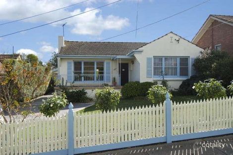 33a St Andrews Ave, Rosanna, VIC 3084