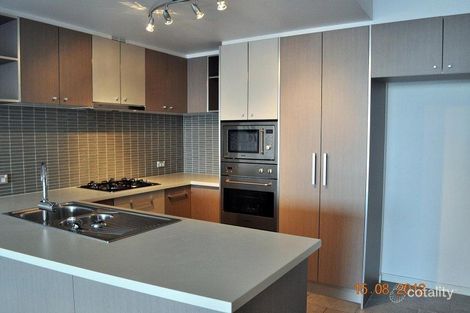 Property photo of 5/3108 The Boulevarde Carrara QLD 4211