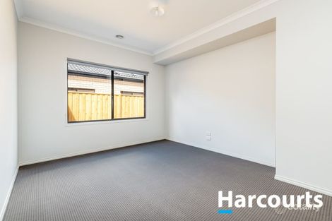 Property photo of 7 Glendora Avenue Clyde VIC 3978