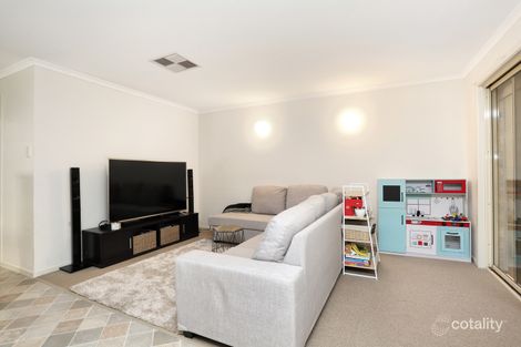 Property photo of 19 Cairns Crescent Riverton SA 5412