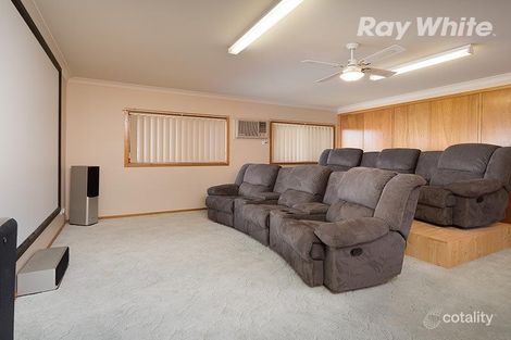 Property photo of 31 Buronga Drive Springdale Heights NSW 2641