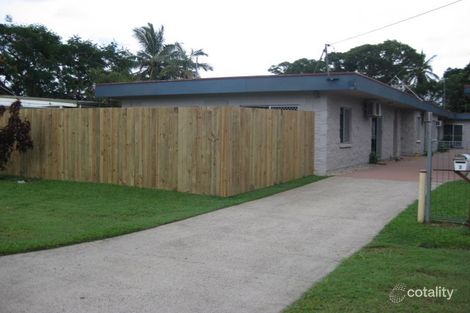 2/7 Sandown Cl, Woree, QLD 4868