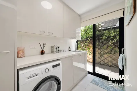 Property photo of 34 Masthead Close Jindalee WA 6036