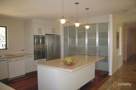 Property photo of 34 Eagles Close Tamborine Mountain QLD 4272