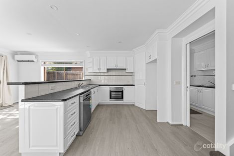 Property photo of 3/13 Sugar Gum Court Narre Warren South VIC 3805