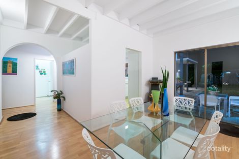 Property photo of 72 Marine Terrace Sorrento WA 6020