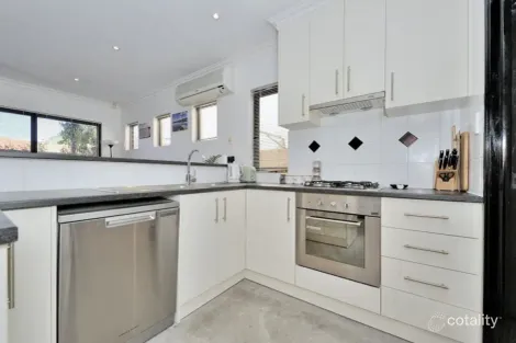 Property photo of 35B Ravenswood Drive Nollamara WA 6061