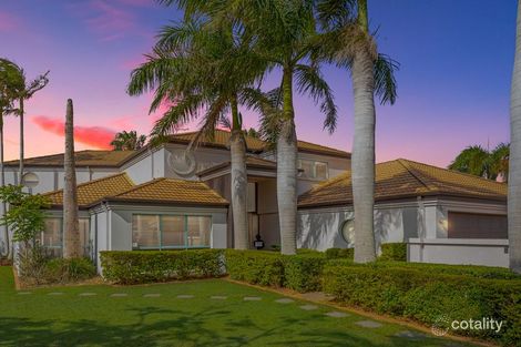 Property photo of 92 Edinburgh Road Benowa QLD 4217
